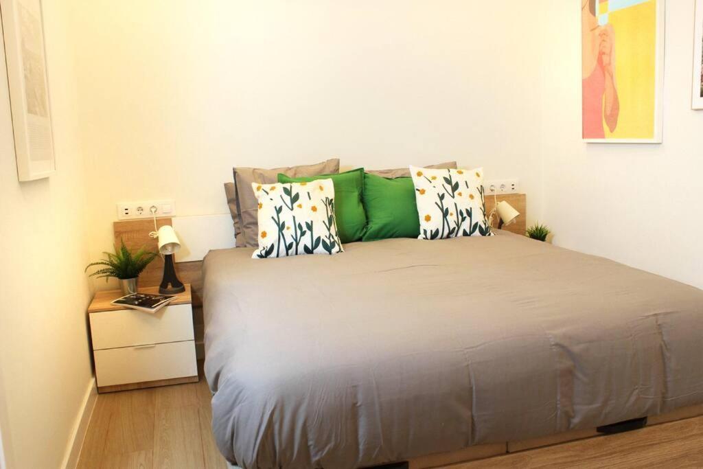 דירות מדריד Oasis Urbano En El Corazon Financiero / Castellana מראה חיצוני תמונה